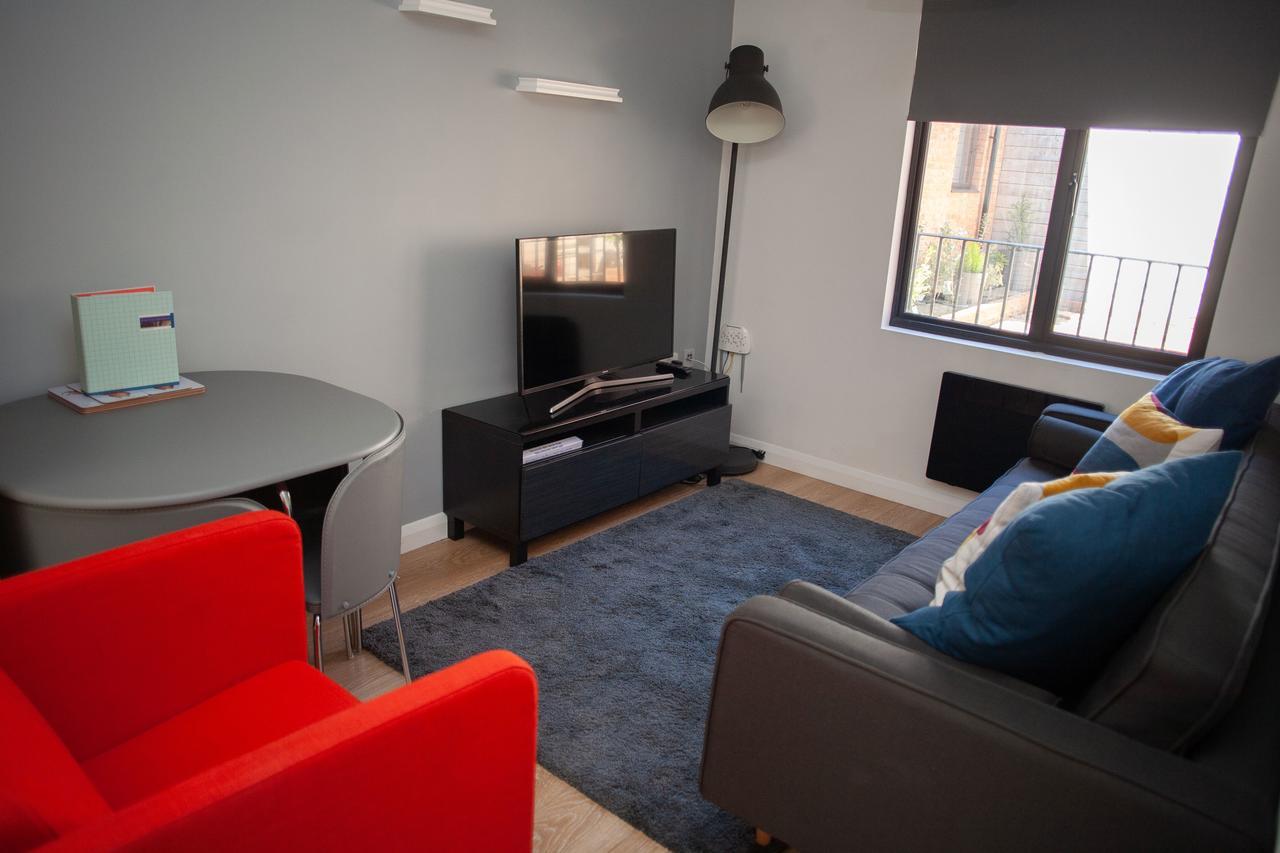 Quire Court Apartment Gloucester Eksteriør billede