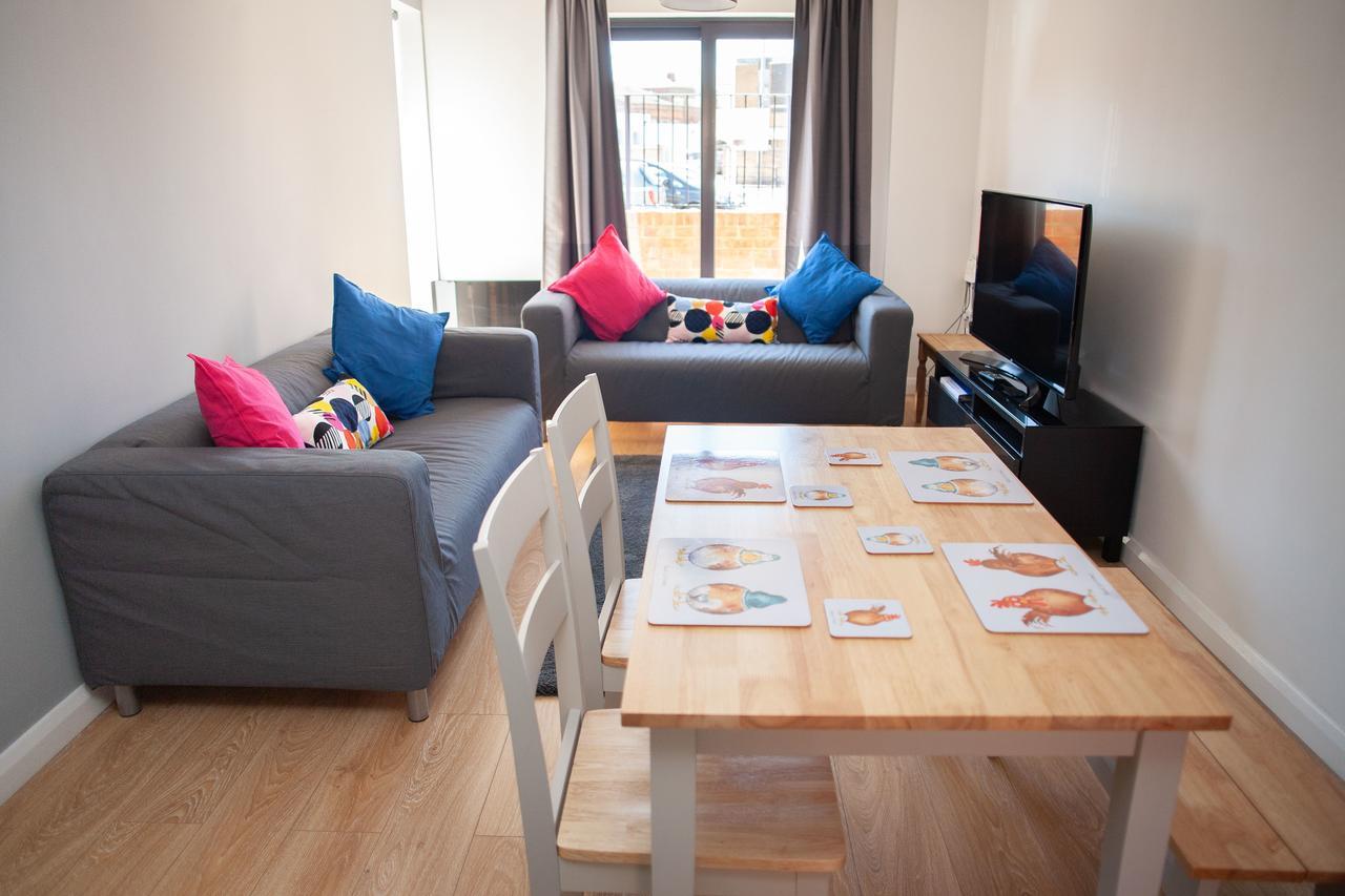 Quire Court Apartment Gloucester Eksteriør billede