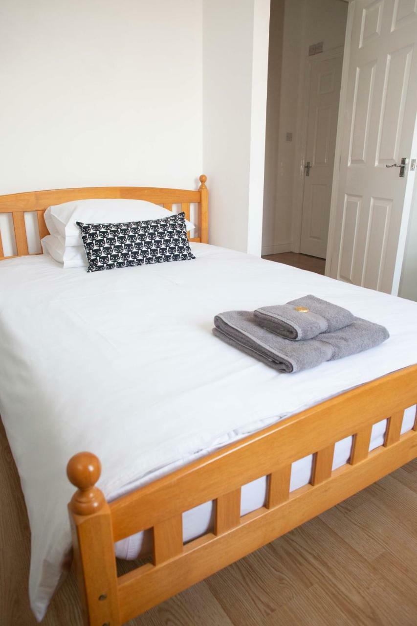 Quire Court Apartment Gloucester Eksteriør billede