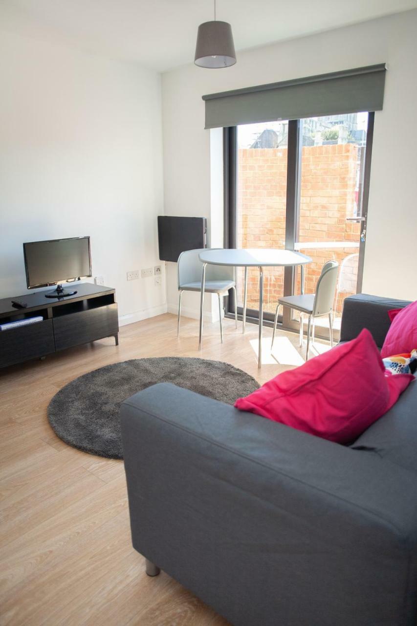 Quire Court Apartment Gloucester Eksteriør billede