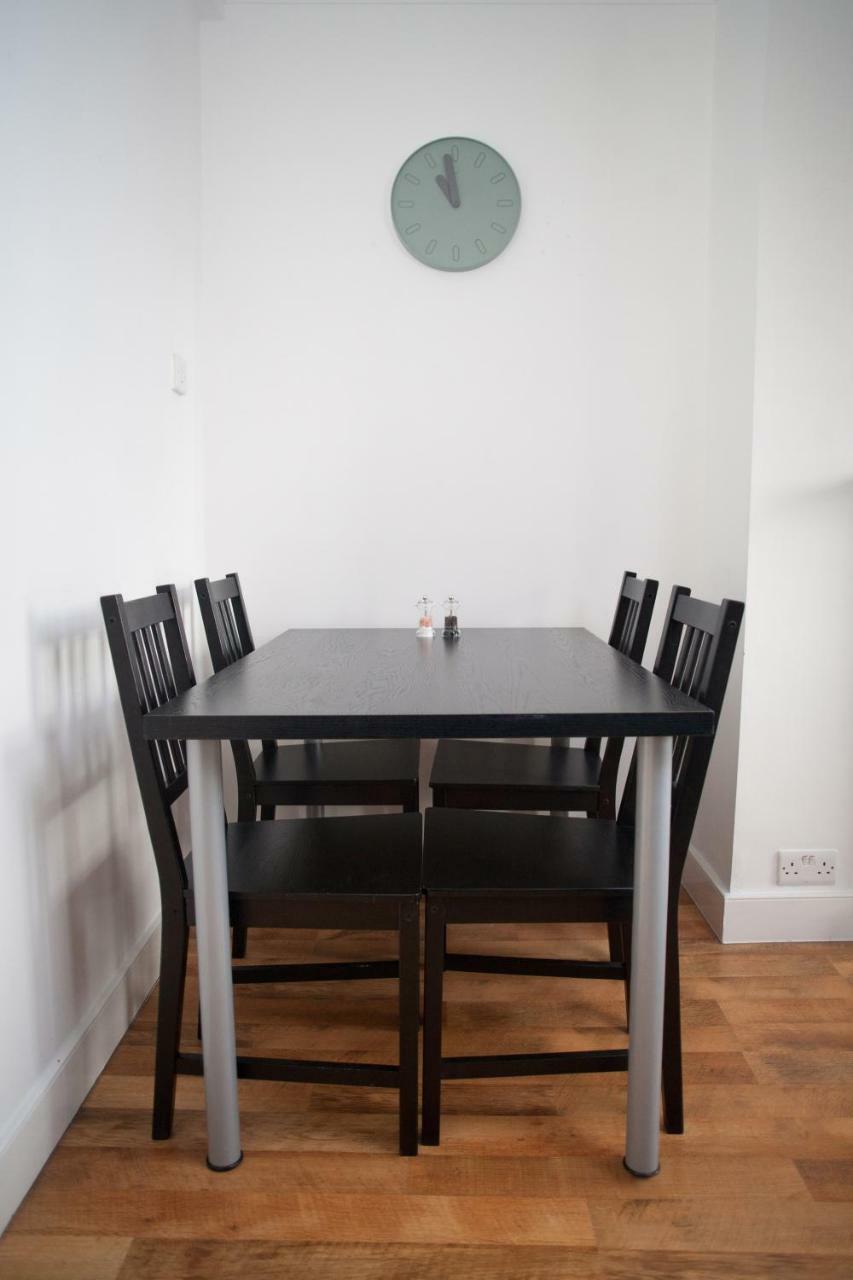 Quire Court Apartment Gloucester Eksteriør billede