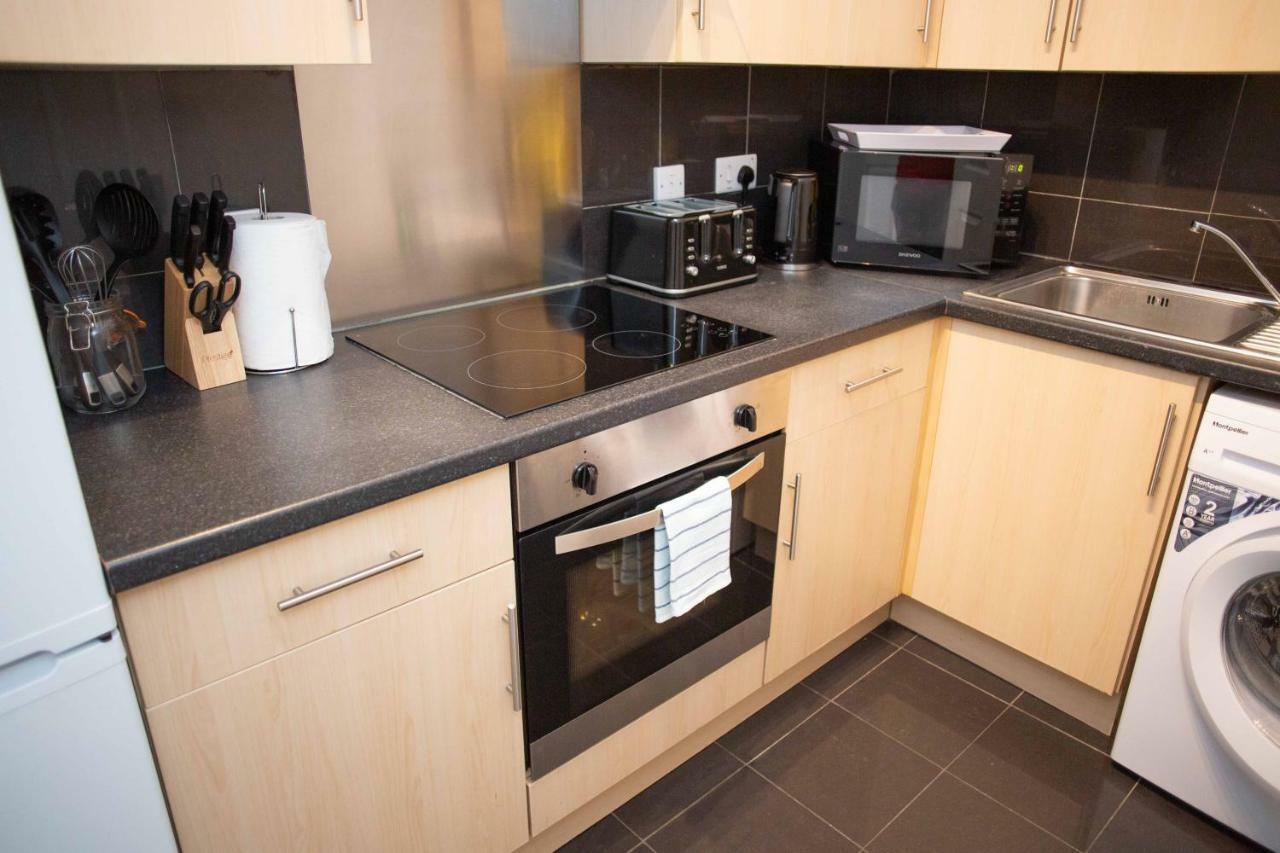 Quire Court Apartment Gloucester Eksteriør billede